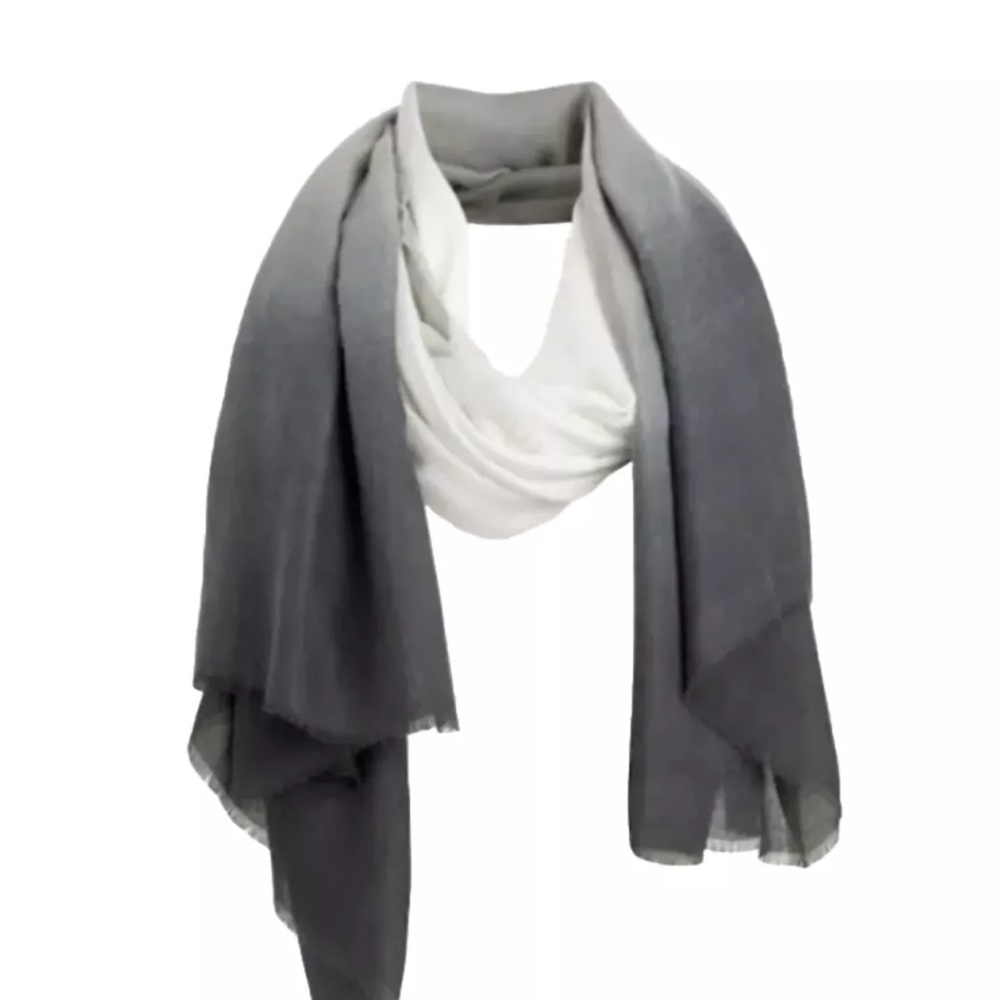 NEW Cushnie Carly Ombré Scarf